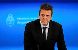 Sergio Massa busca resolver la problemática del financiamiento del déficit.